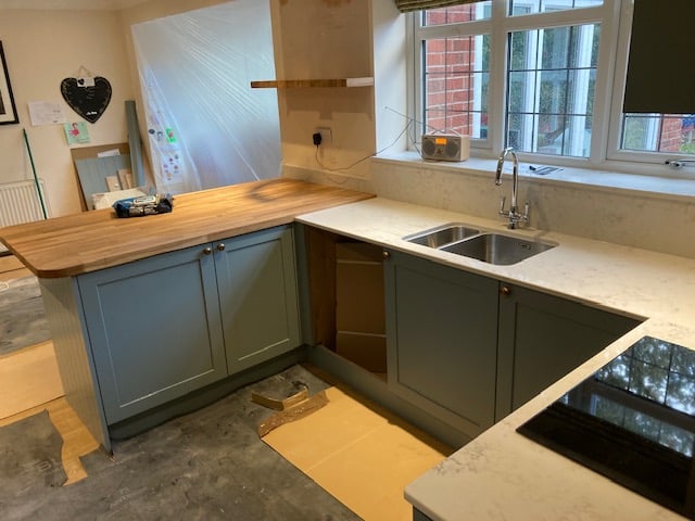 GR8 Kitchen worktop fitters Birmingham